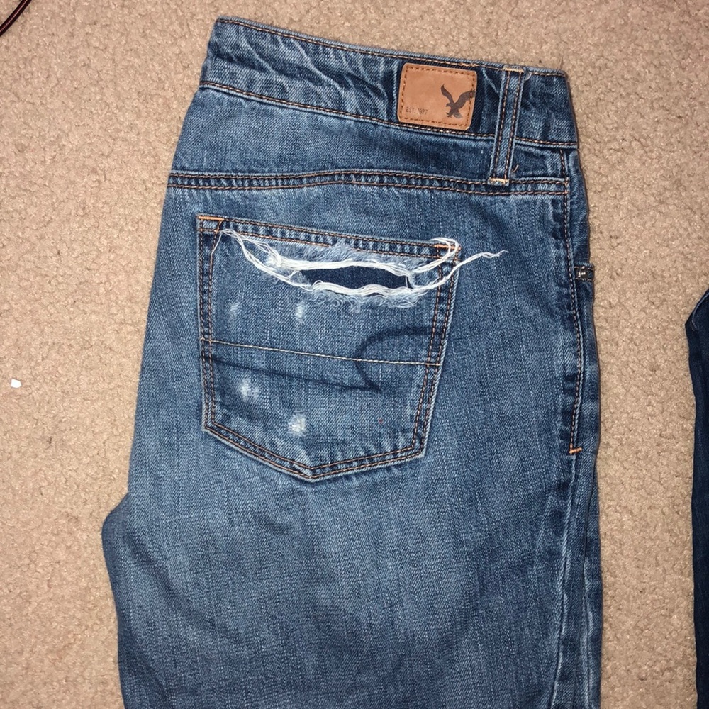 AE size 6 Boy Short Ripped Jeans